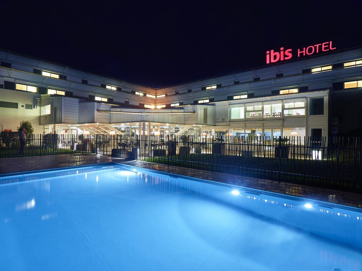 Ibis Site Du Futuroscope Hotel Chasseneuil-du-Poitou Bagian luar foto