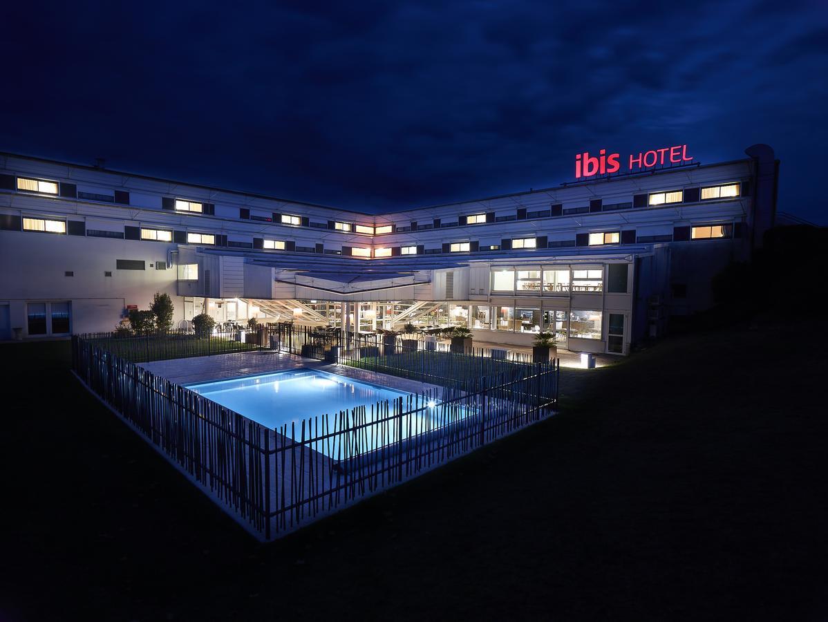 Ibis Site Du Futuroscope Hotel Chasseneuil-du-Poitou Bagian luar foto